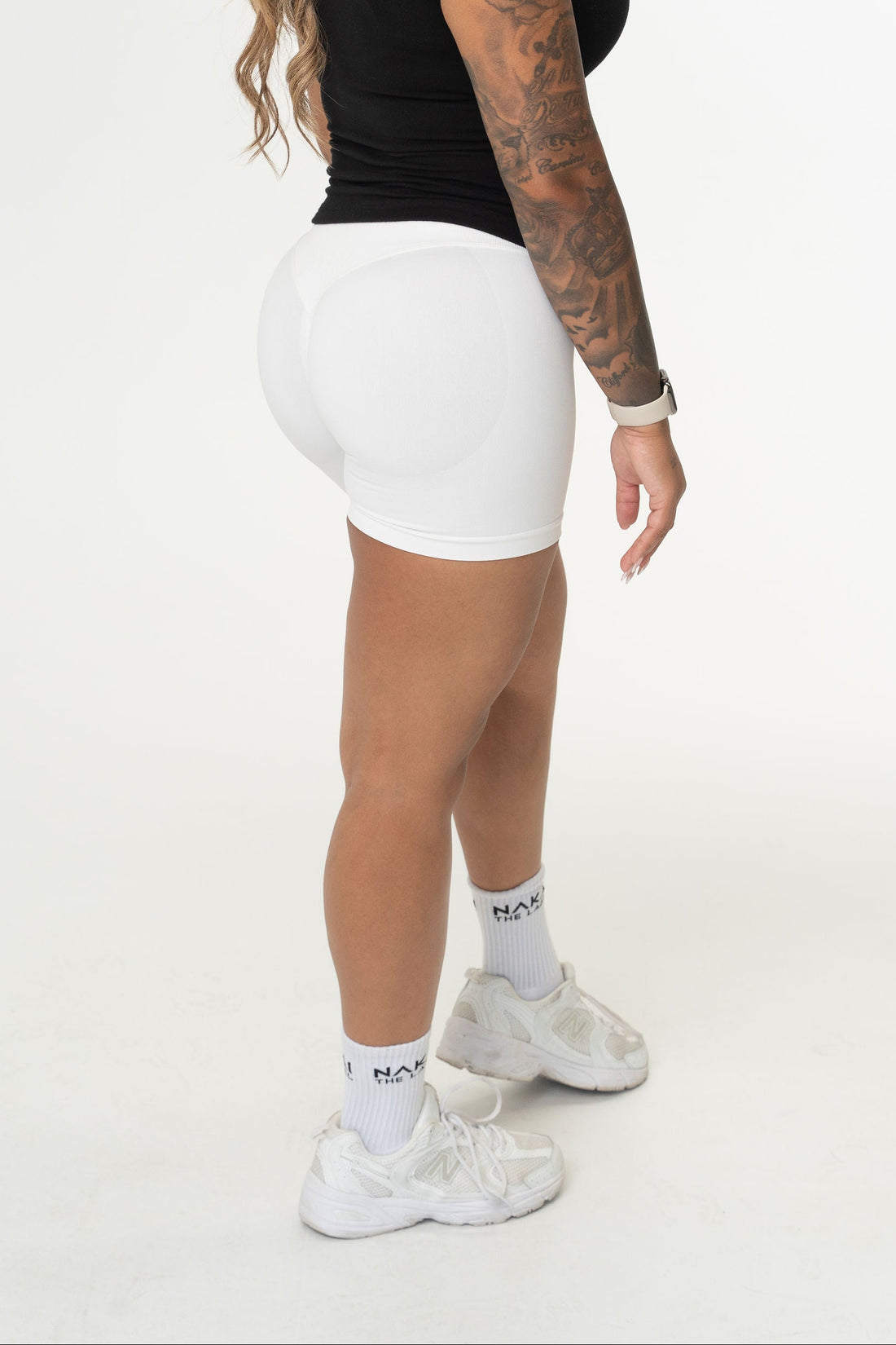 Velvet Scrunch Short - Cloud