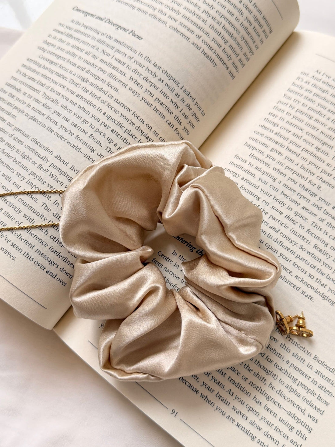Pure Mulberry Silk Scrunchie 